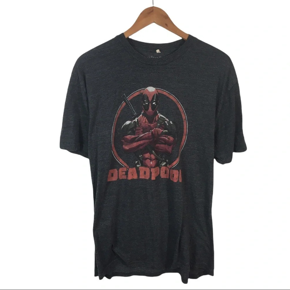 TS324 Marvel Movies Deadpool Comic Book Shirt XL